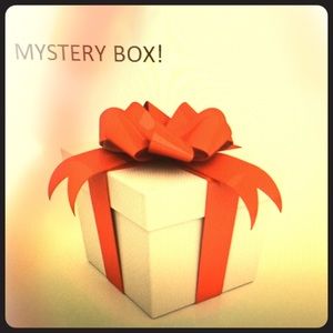🎁MYSTERY/RESELLER BOX!💞